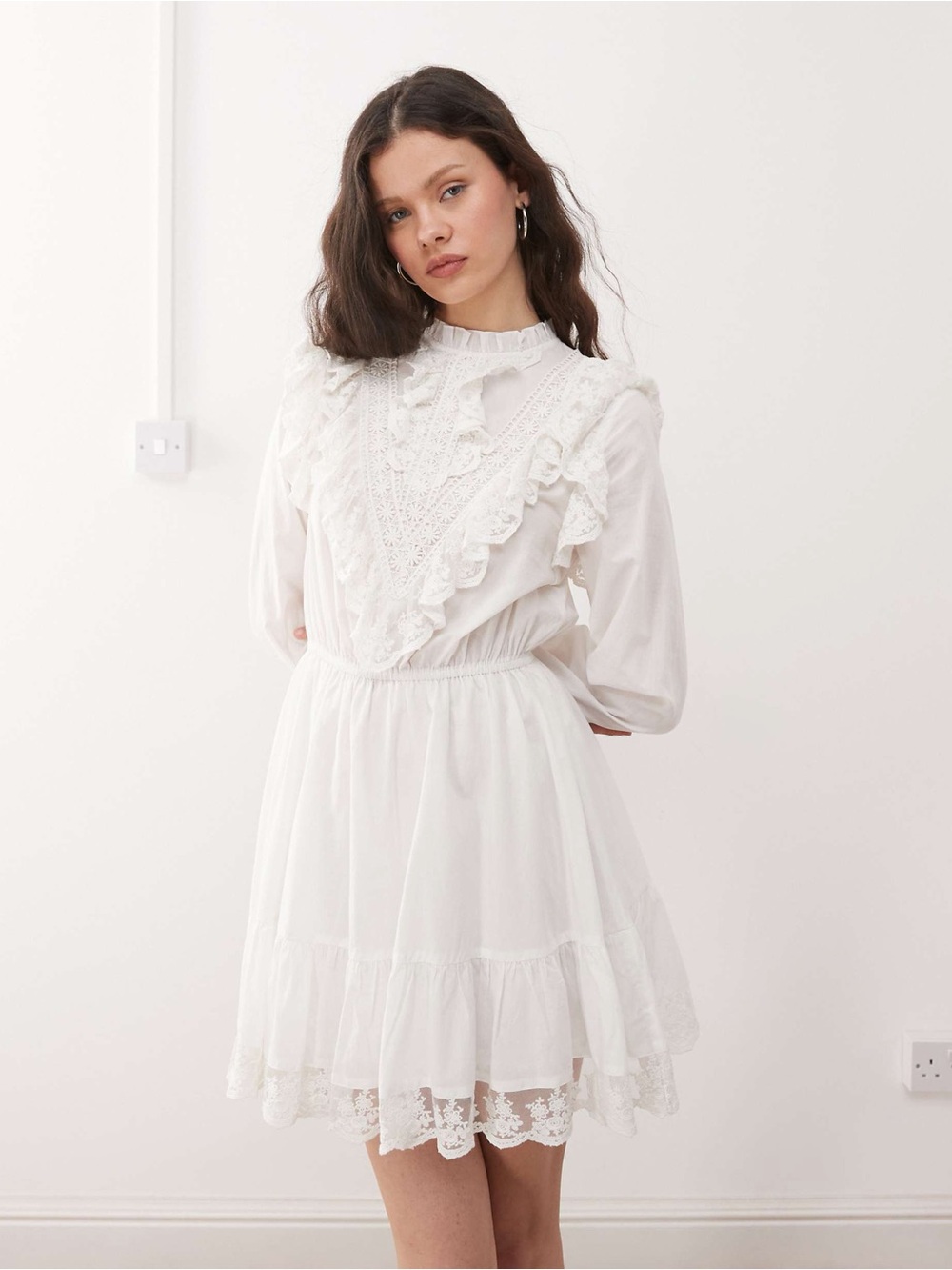 Miss Selfridge Lace Ruffle Prairie Long Sleeve White Mini Dress Whimsical Sz 10
